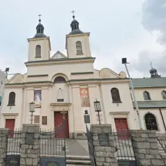 Na L4 możesz iść do kościoła? Poznaj zasady i konsekwencje prawne