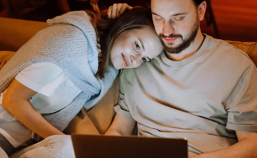 Tantra to nie tylko seks - Poznaj fakty i unikaj pułapek