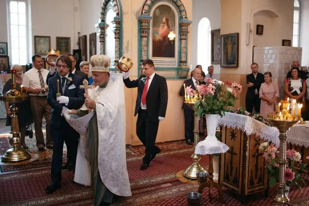 Zdjęcie Czy katolik może wziąć ślub w cerkwi: Zasady, wymagania i formalności