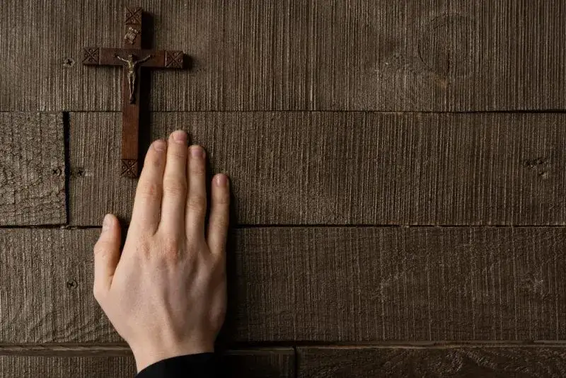 Zdjęcie Czy oglądanie filmów z seksem jest grzechem - poznaj stanowisko Kościoła